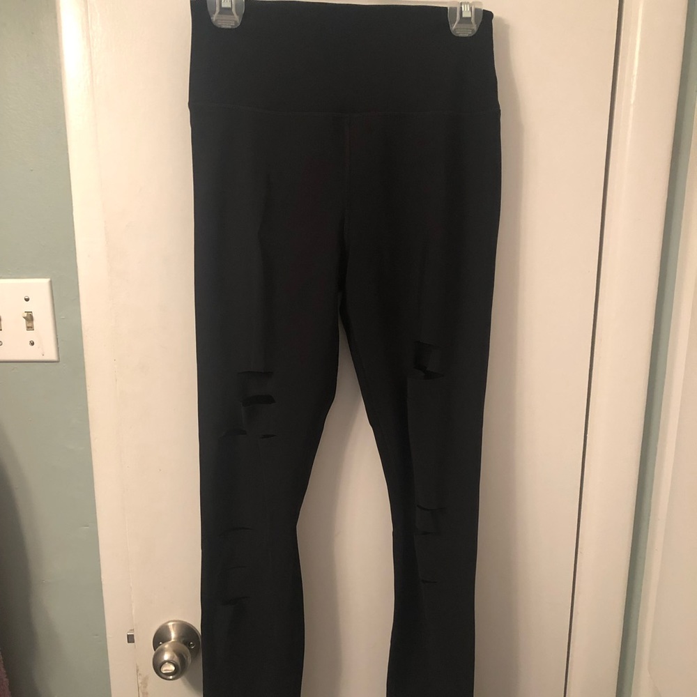 Alo High-Waisted Ripped Warrior Leggings